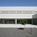 Hospital de la Gomera / Canvas Arquitectos - Hospital, Puerta, Fachada