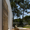 Casa Banzão II / Frederico Valsassina Arquitectos - Casas, Terraza, Fachada, Mesas, Bancas