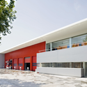 Parque de Bomberos de Mataró / Jordi Farrando - Estación De Bomberos, Fachada, Puerta