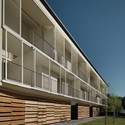 Edificio Residencial-Comercial en Azzate / Park Associati - Apartamentos, Fachada