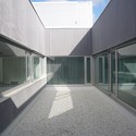 Centro Cívico Municipal de Boecillo / José Manuel Martínez Rodríguez, Inés Escudero Conesa, Fernando Nieto Fernández - Fachada, Ventanas