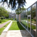 Little Emergency Music School in Palaiseau / ARCHICLUB - Public Architecture, Garden, Facade, Door, Handrail