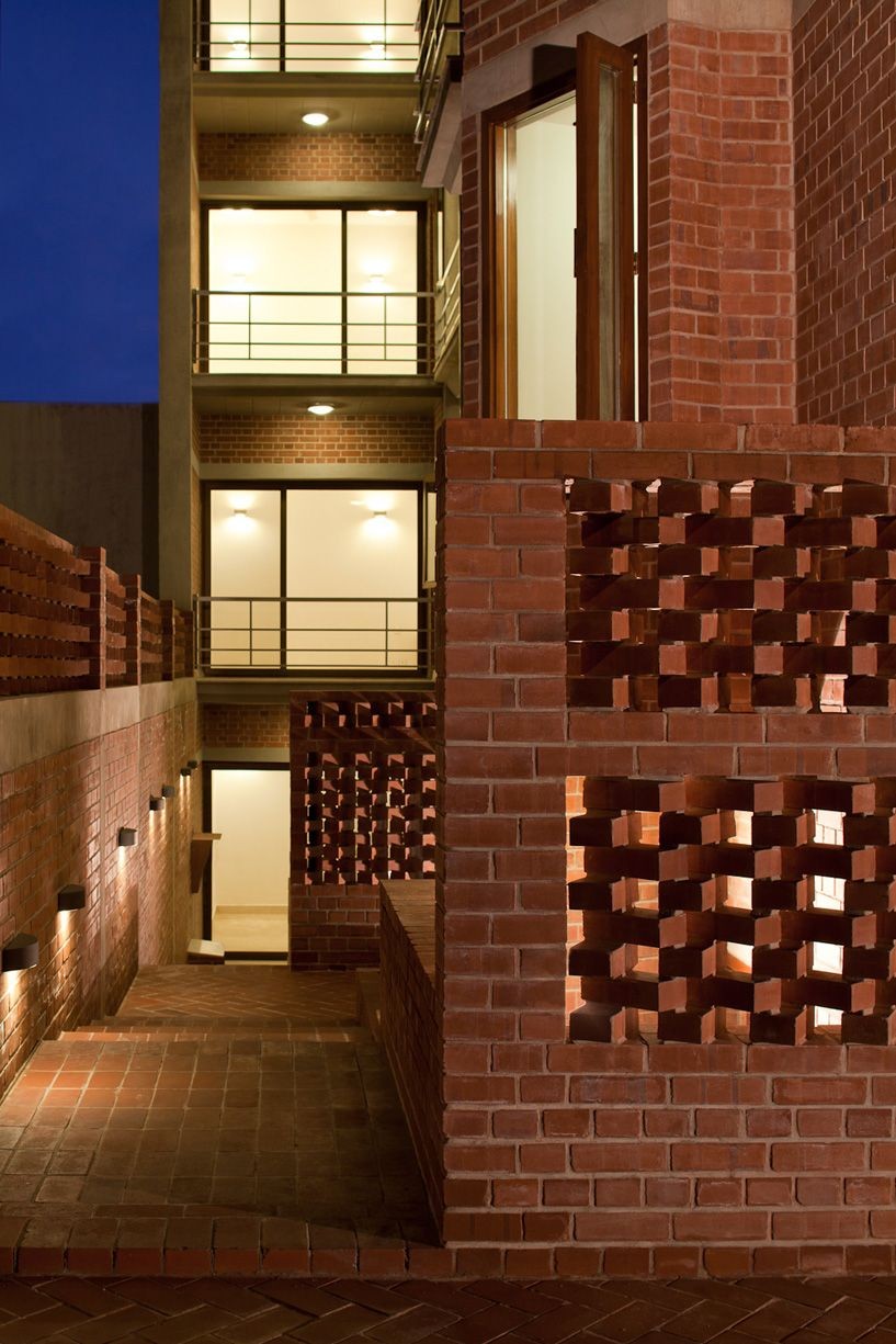 Gallery of Vasant Vihar Residence / Vir.Mueller architects 7