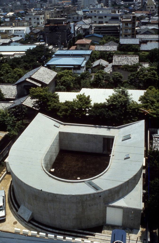 © Koji Taki