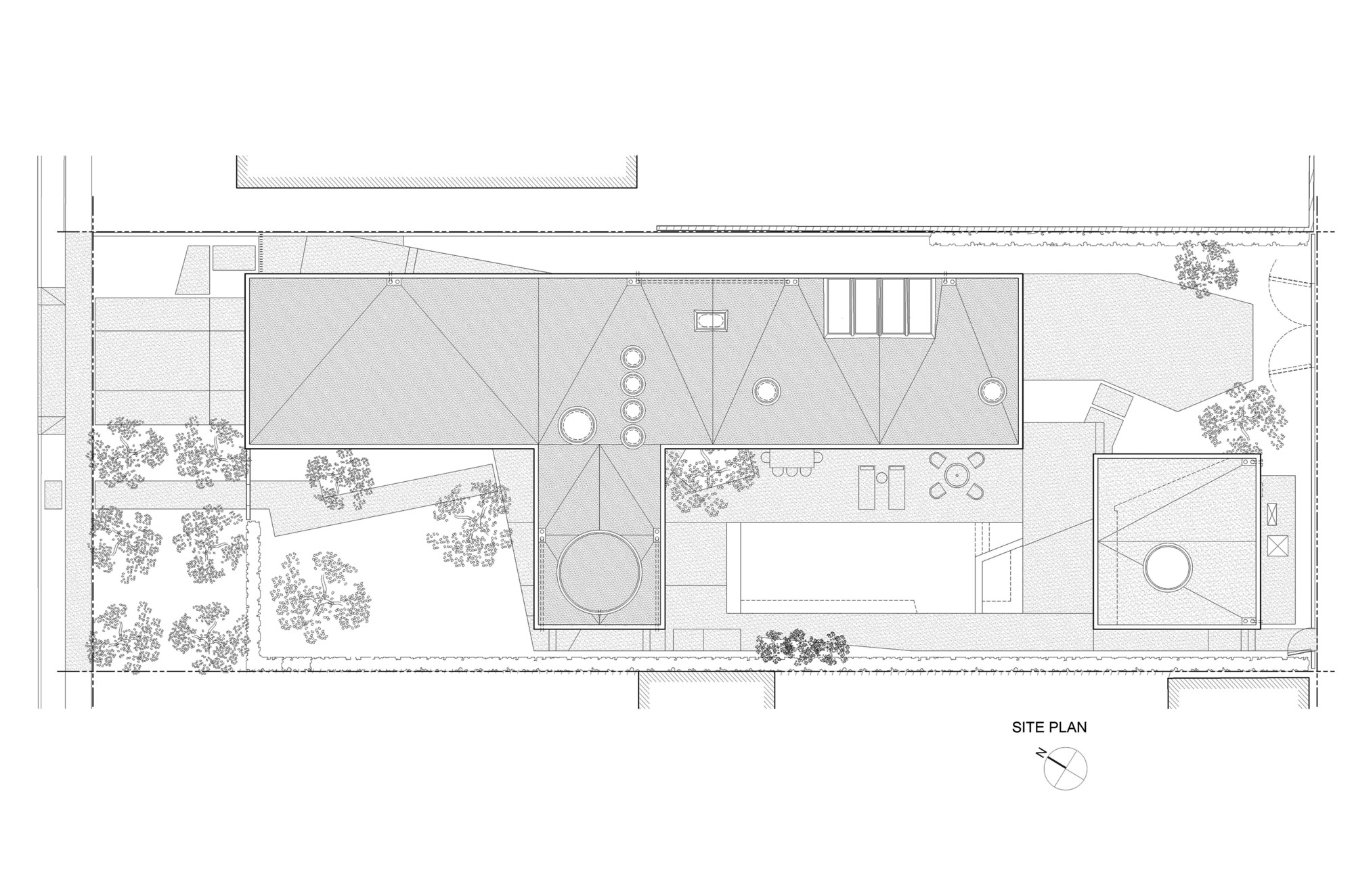 Gallery of Modern Family Home / Dennis Gibbens Architects 26