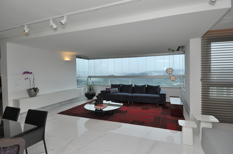 Apartamento no Vale do Sereno / Gema Arquitetura, © Cristiano Quintino