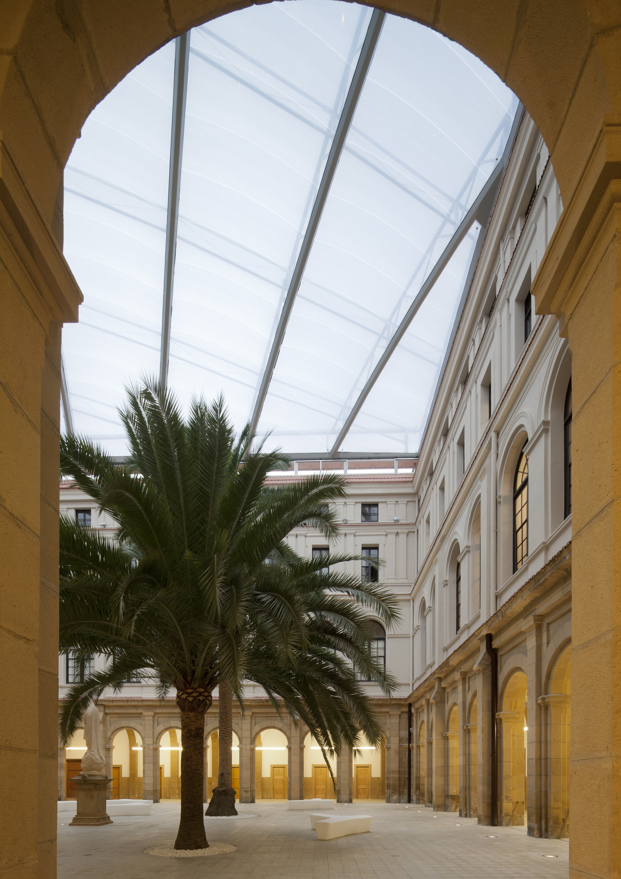 Gallery of Refurbishment of Deusto University / ACXT 24