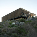 Casa Mirador Punta De Gallo / Rodrigo Santa María - Casas