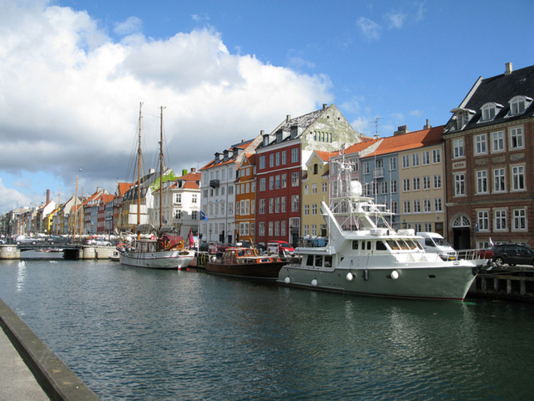 Copenhague, Dinamarca. © Marionzetta; via Flickr. Used under <a href='https://creativecommons.org/licenses/by-sa/2.0/'>Creative Commons</a>