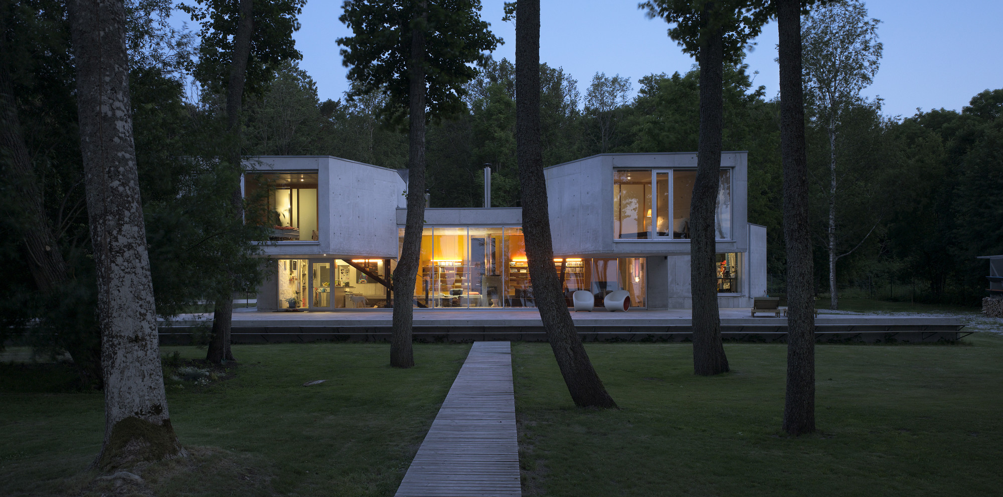 Villa Lokaator / Kavakava Architects, © Paul Riddle