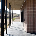 Velatorio Municipal Montealegre del Castillo, Albacete  / dra arquitectos - Fijación Vigas, Pilares