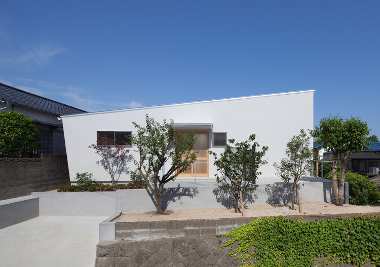 Living with Sun Light / MOVEDESIGN - More Images