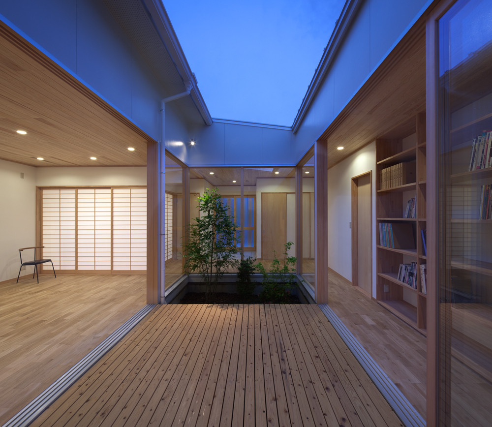 Galería de Viviendo con la luz del sol / MOVEDESIGN 13