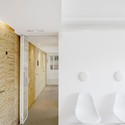 Dental Clinic in Torrelles / Sergi Pons - Clínica Dental