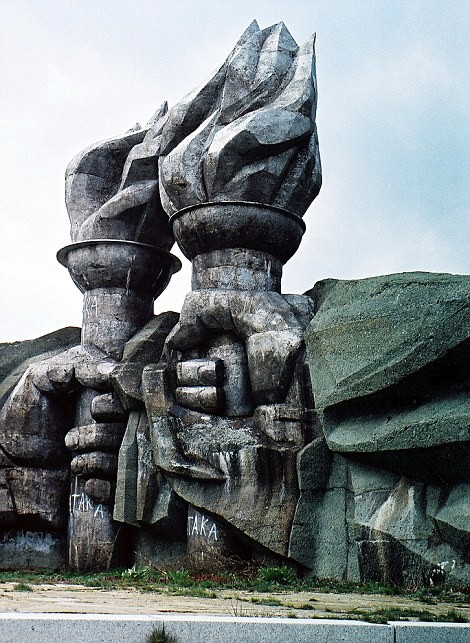 Galería de Impresionantes imágenes de la sede del Partido Comunista