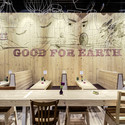 WakuWaku / Ippolito Fleitz Group - Interior Design, Beam, Facade, Table