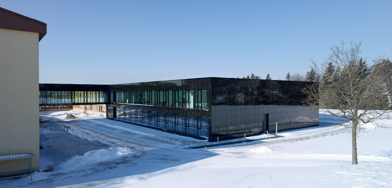 Gallery of Extension Nestle Research Center / Burckhardt + Partner 4