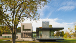 Tred Avon River House / Robert M. Gurney Architect