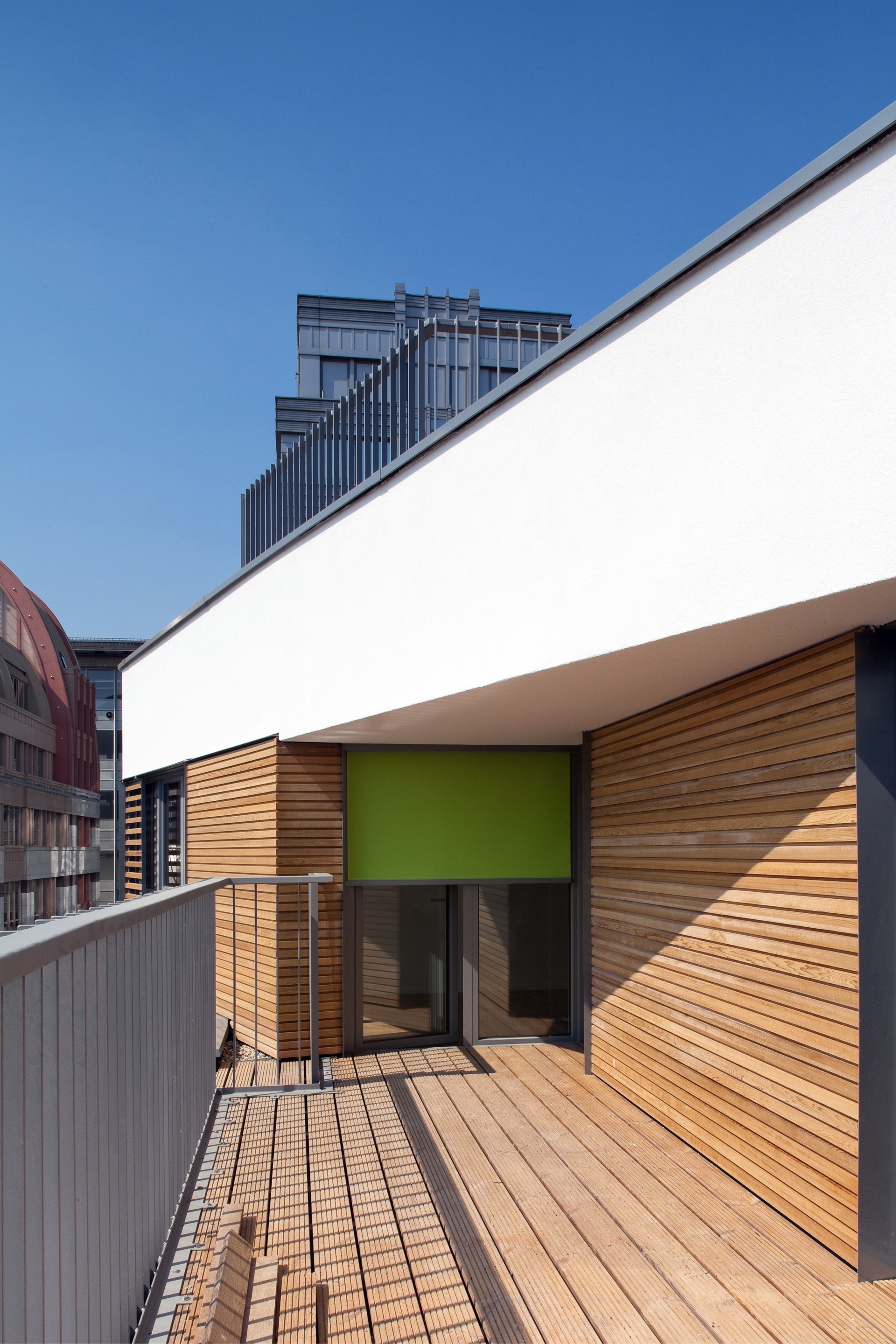 Gallery of SUE 006 Housing / Urban Platform 13