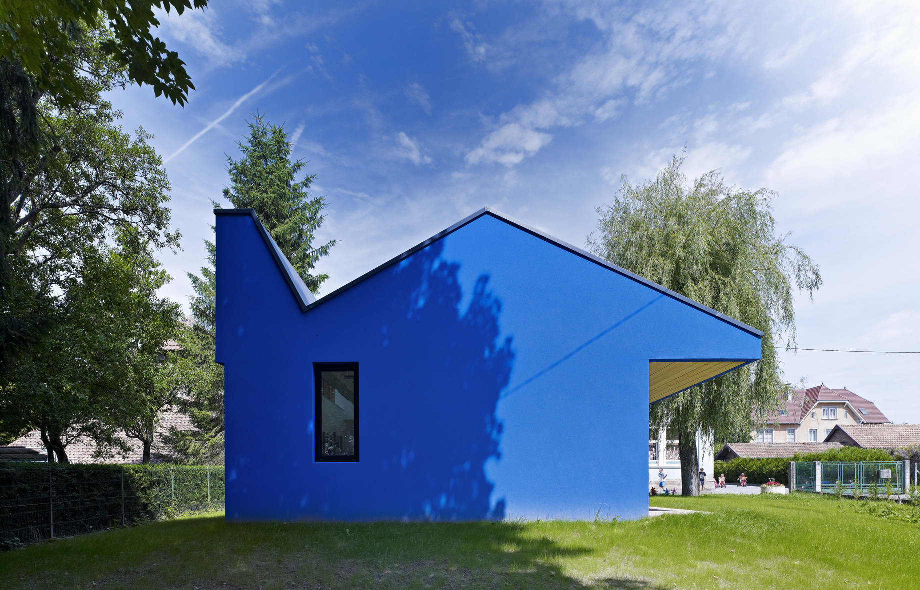 School Classroom / Loïc Picquet Architecte - Windows