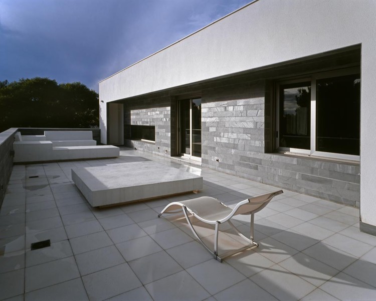 Casa Clerigues / Antonio Altarriba Arquitectos - Ventanas, Fachada, Concreto, Sillas, Terraza