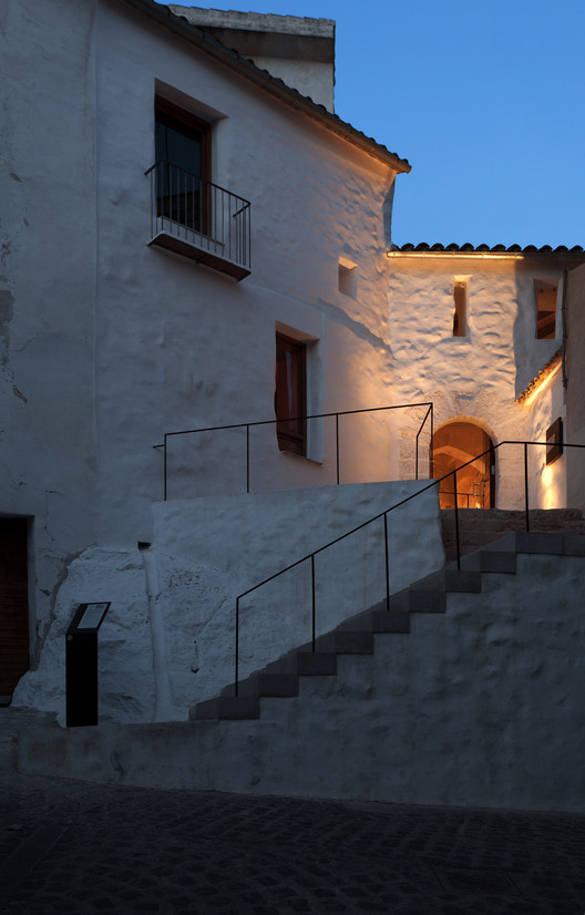 Restauración y musealización del Forn de la Vila de Llíria / Hidalgo Mora Arquitectura - Ventanas, Escaleras, Fachada