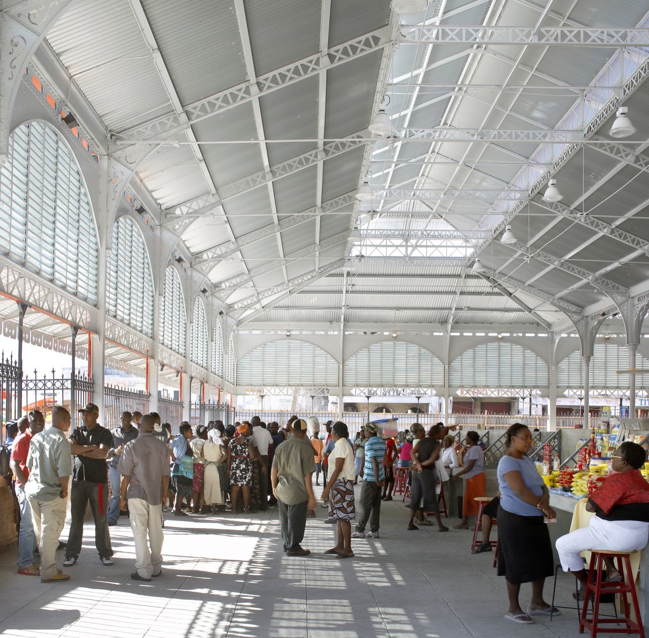 Gallery of Iron Market Reconstruction / John McAslan + Partners 9