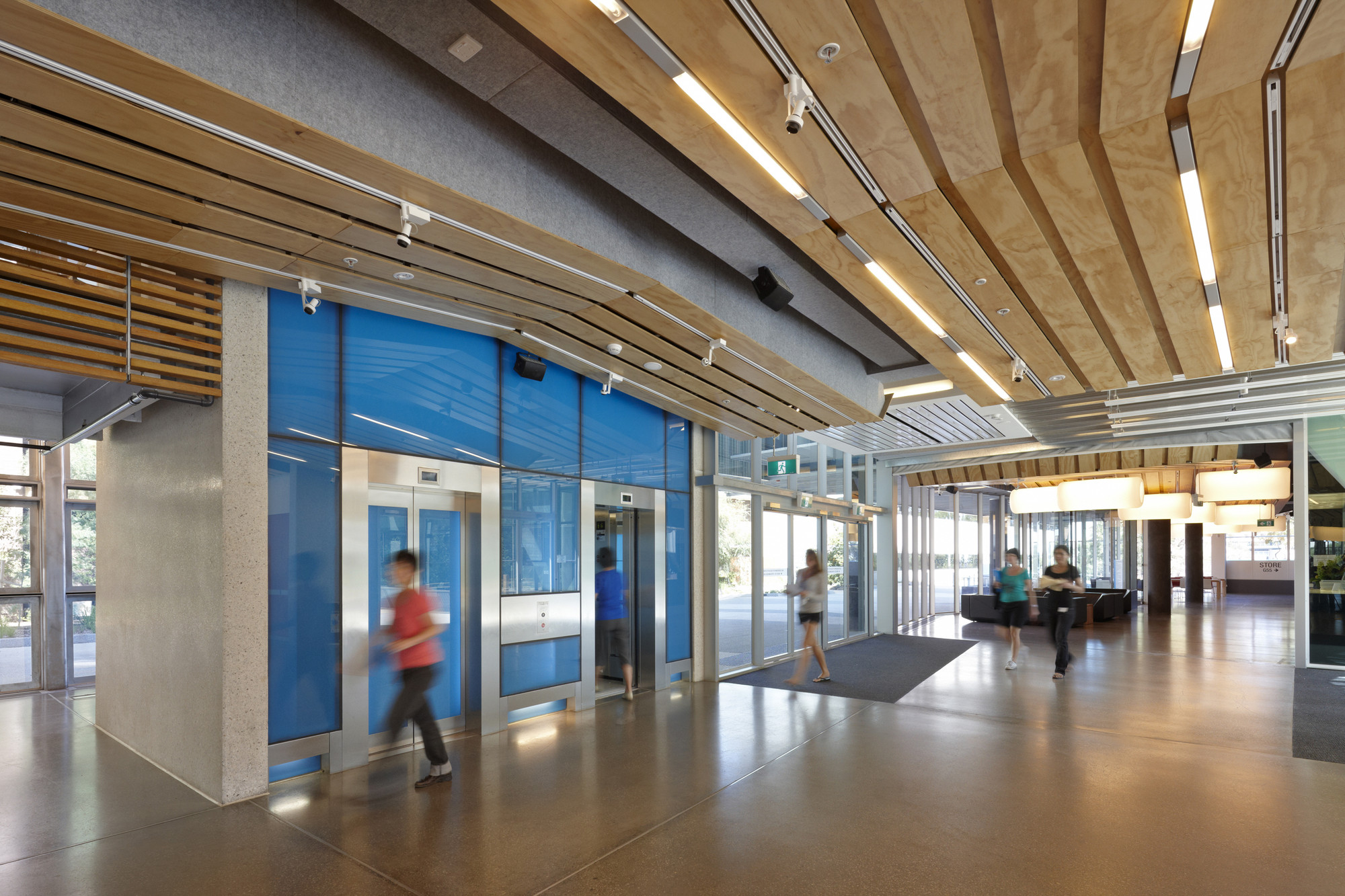 Gallery of Monash University Science Technology Research and Innovation