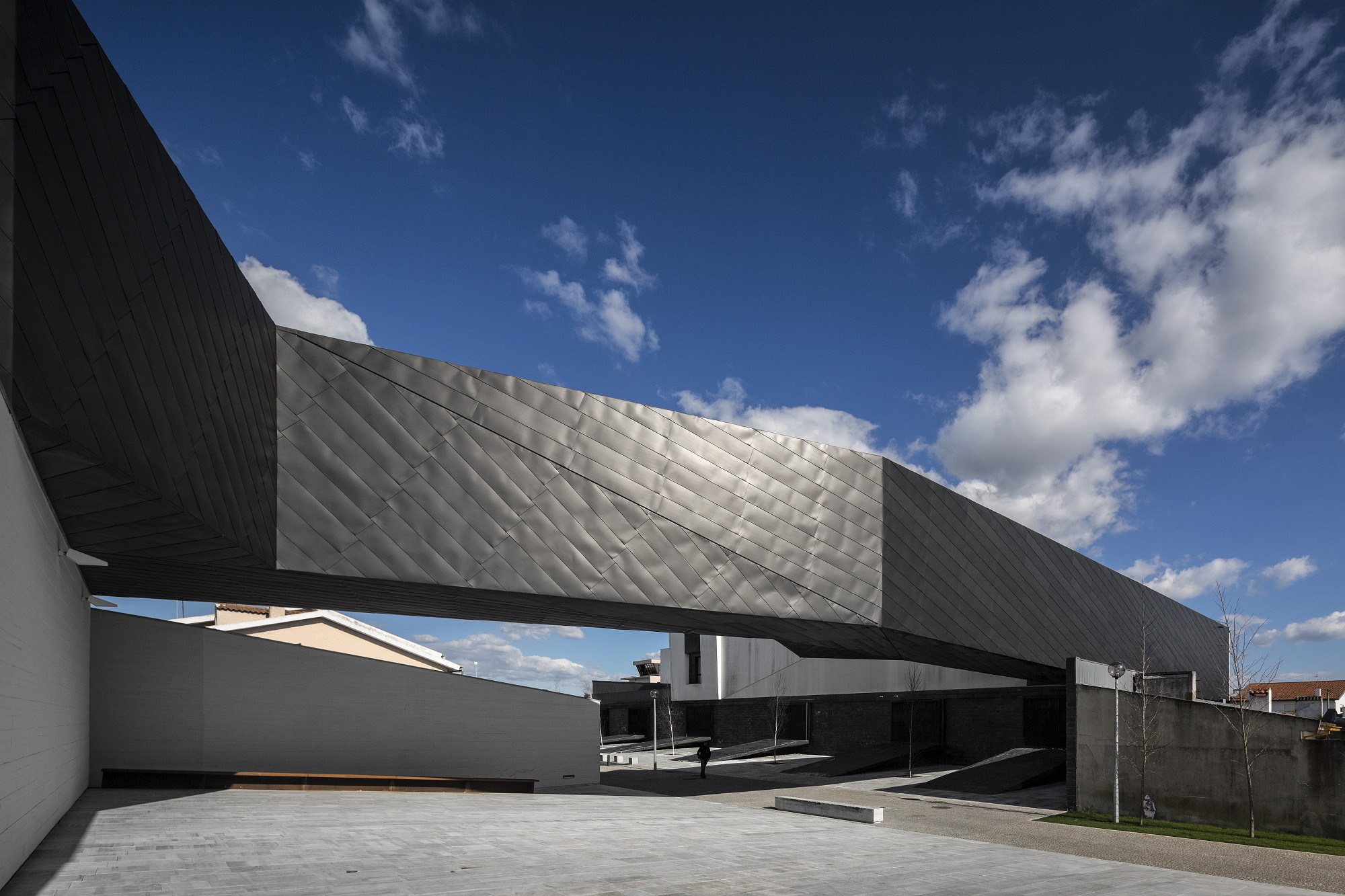 Gallery of Ílhavo Maritime Museum Extension / ARX Portugal 11