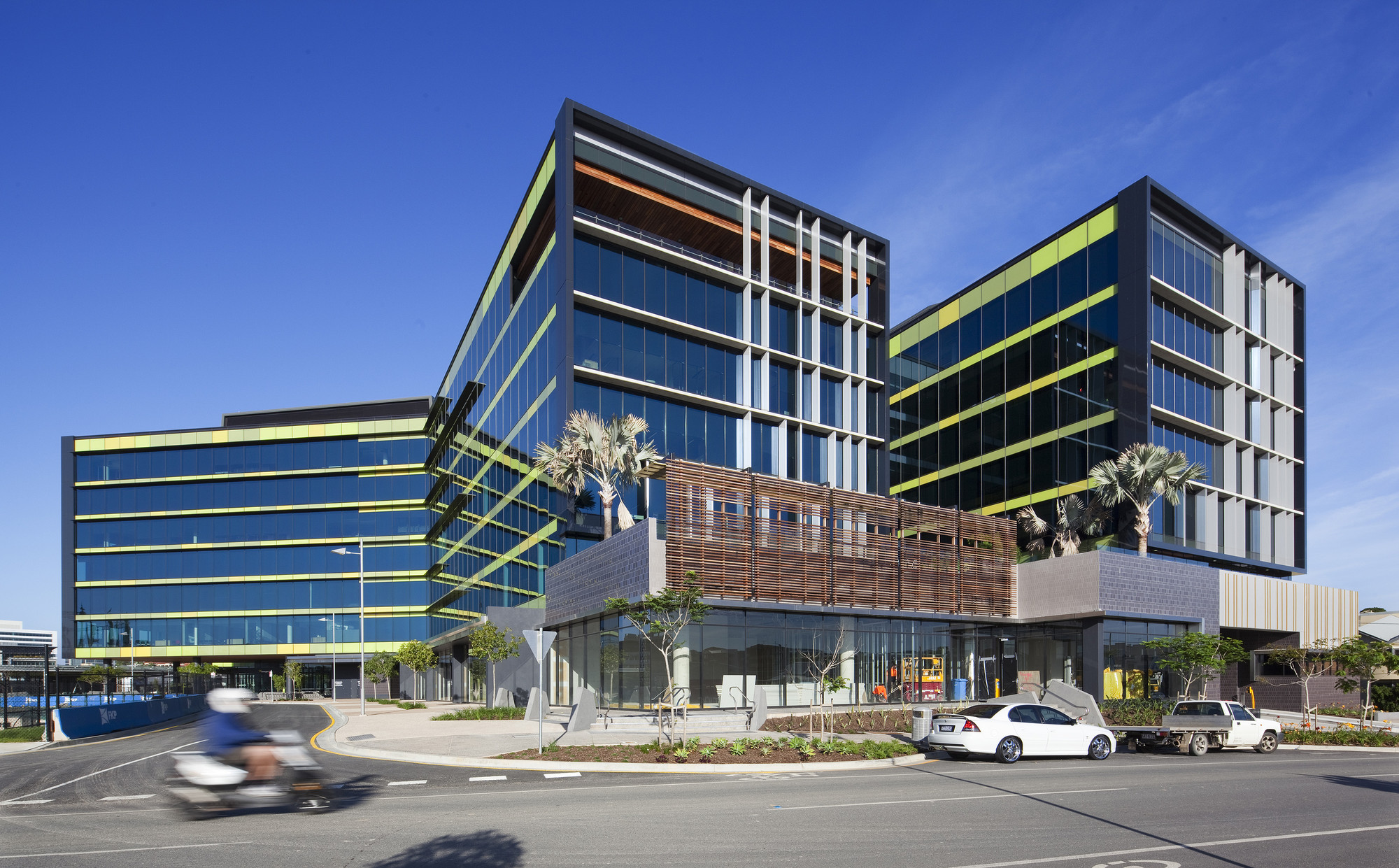 Energex Headquarters / Cox Rayner Architects + BVN Donovan Hill, © Christopher Frederick Jones