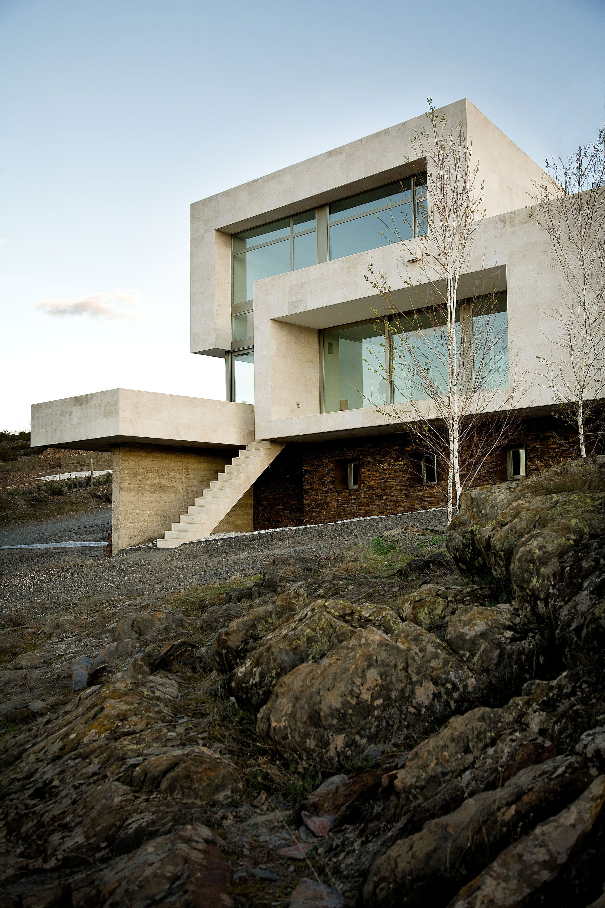 Gallery of Torremocha del Jarama / Otto Medem de la Torriente 4