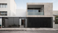 Cereza House / Warm Architects