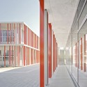 Escuela Primaria en Karlsruhe / wulf architekten - Escuelas