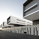 Hospital Universitario Sant Joan de Reus / Pich-Aguilera Architects + Corea & Moran Arquitectura - Hospital, Fachada