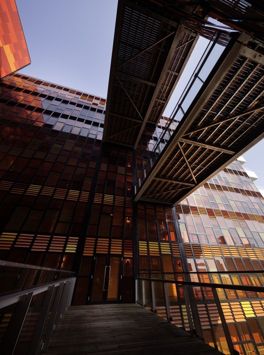Sunday Apartments / Woods Bagot - Facade, Beam, Steel