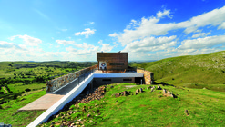 Mystic Hill / FDS Arquitectos