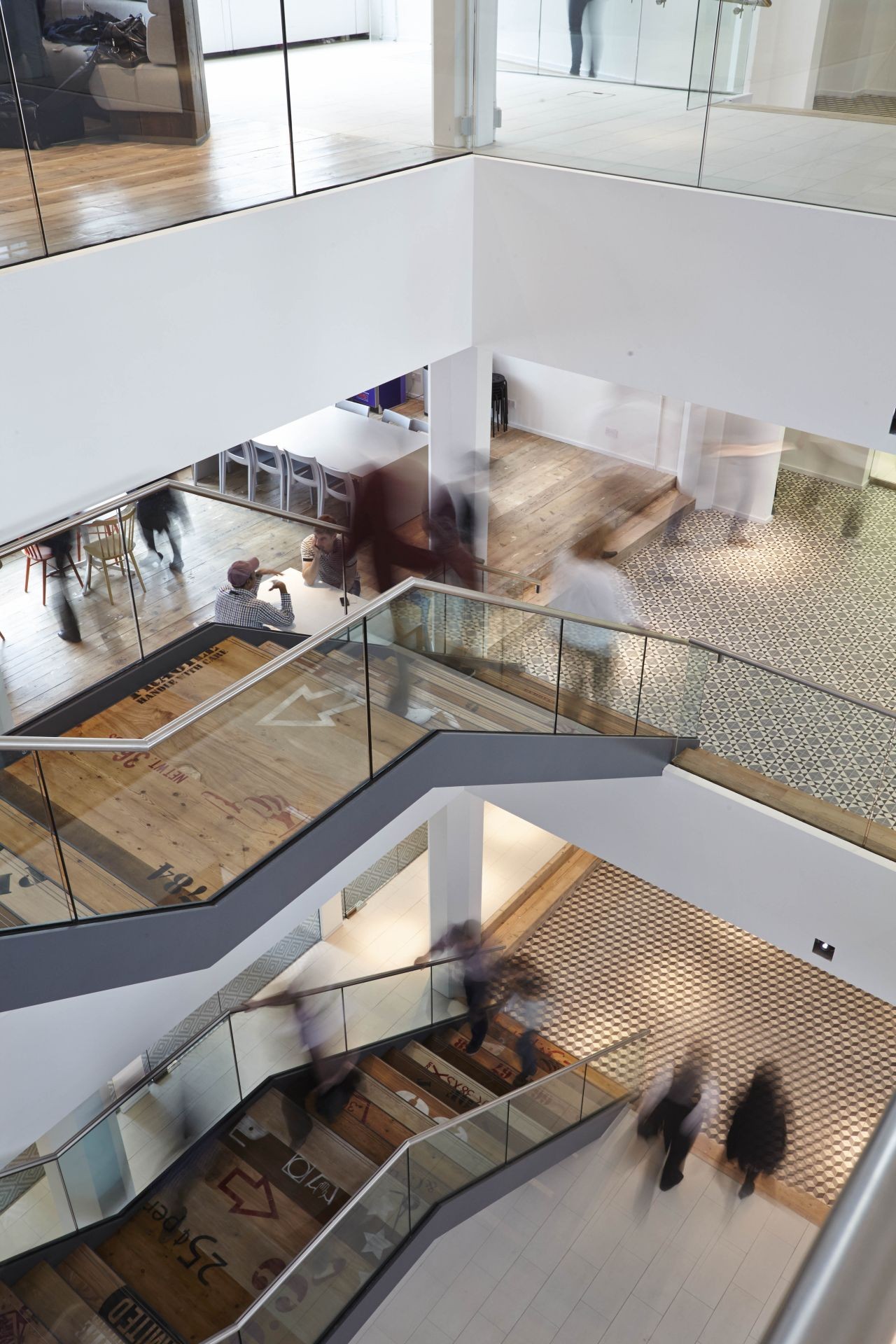 Galería de London ASOS Headquarters / MoreySmith 5