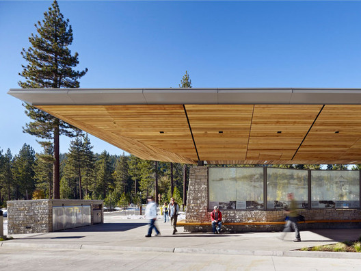 Tahoe City Transit Center / WRNS Studio - Beam