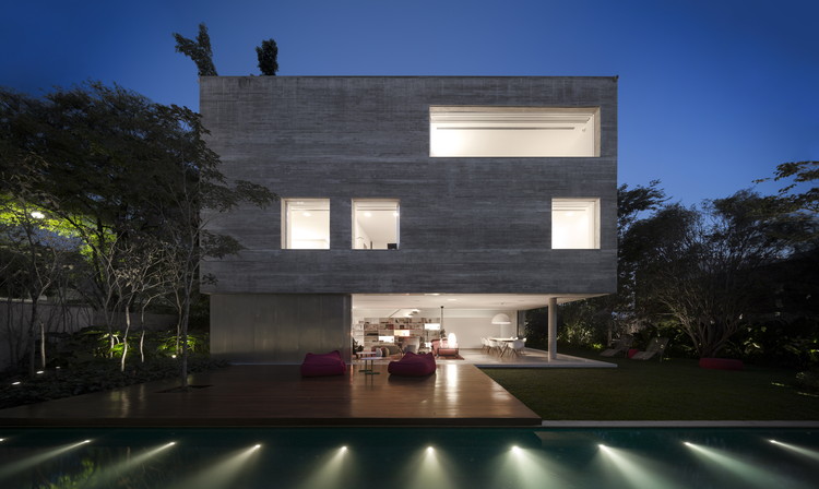 Casa Cubo / Studio MK27 - Marcio Kogan + Suzana Glogowski, © Fernando Guerra | FG+SG