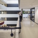 MBO College North / Burton Hamfelt Architectuur - Educational Architecture, Table