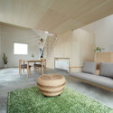 Azuchi House / ALTS Design Office - Sofa, Table, Chair