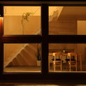 Azuchi House / ALTS Design Office - Chair, Windows