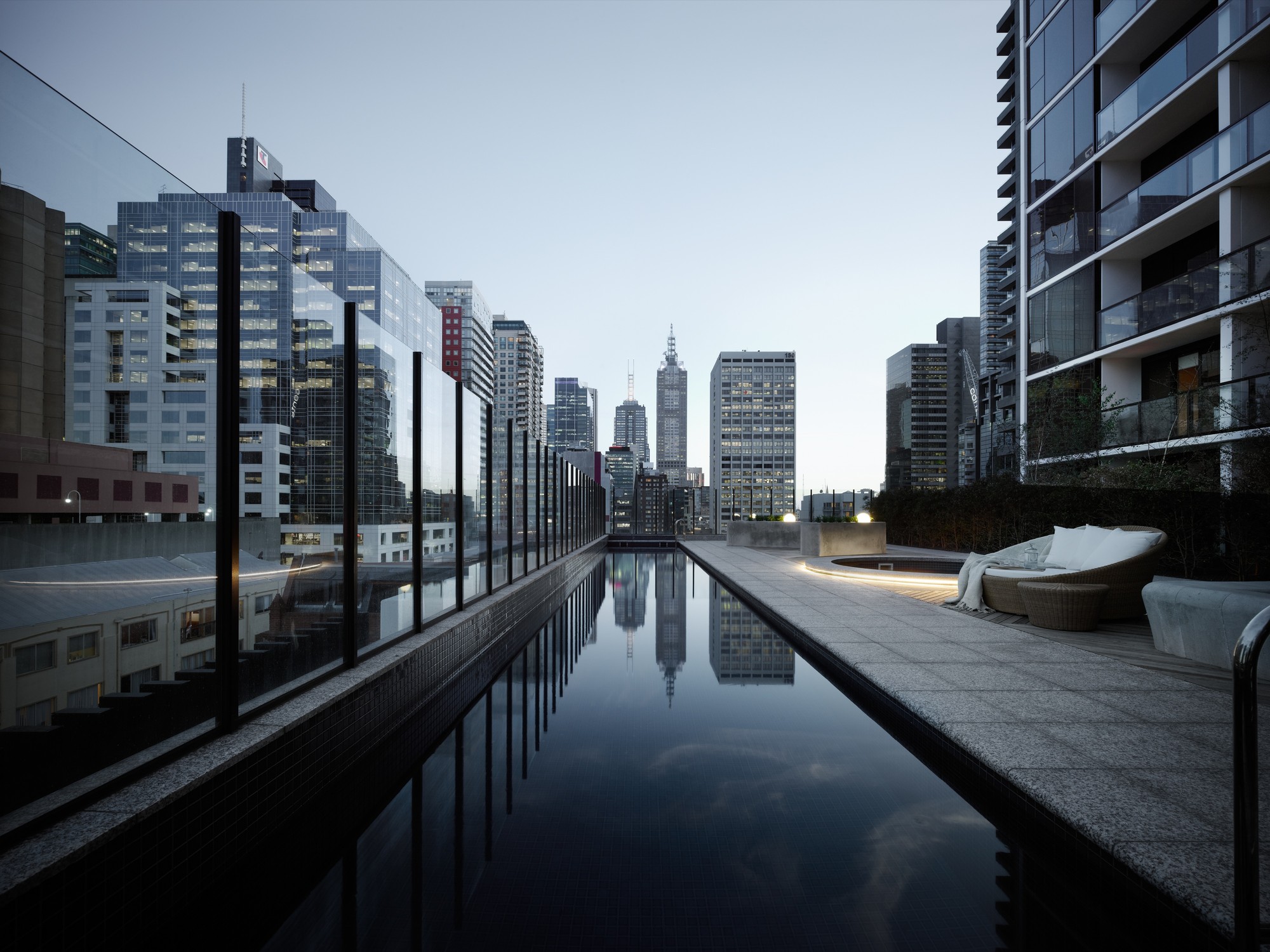 Gallery of 33 MacKenzie Street / Elenberg Fraser - 6