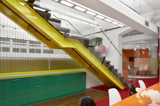 Red Rock / Rolf Ockert. Architect. - Table, Stairs, Chair, Handrail