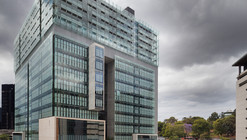 Queen Elizabeth II Courts of Law / Architectus + Guymer Bailey Architects