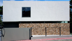 一户住宅 / Rob Dubois