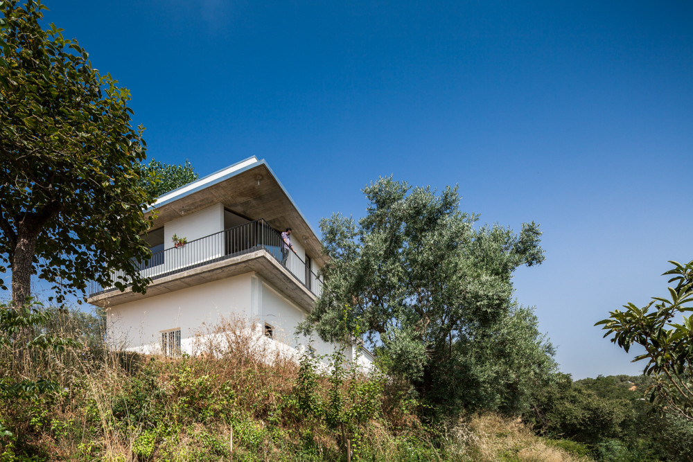 House On A Warehouse / Miguel Marcelino, © João Morgado