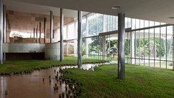 Exposição “Entre Arquitetura e Paisagem”, no Studio-X Rio
