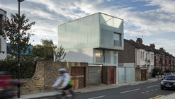 Slip House Wins the 2013 RIBA Manser Medal