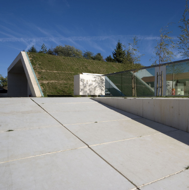 Mogadouro`S Bus Station / Cannatà & Fernandes - Windows, Facade